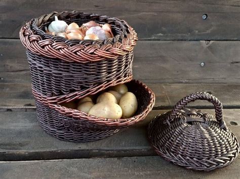 Wicker Kitchen Basket For Storing Vegetables Potato And