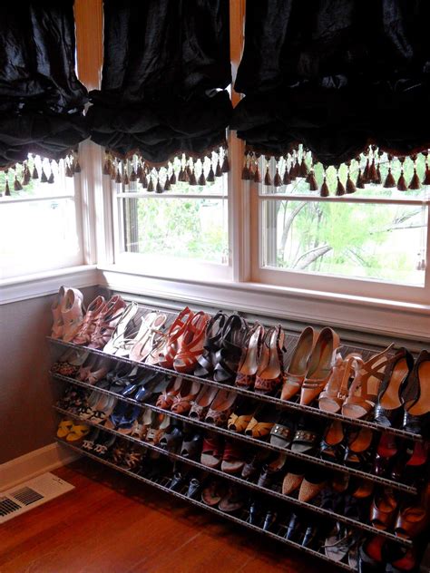 Paint or stain the pallet as you will, stick those shoes. Shoe rack with wire shelving attached to wall | Diy walk ...