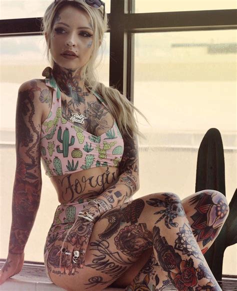 Ooty Tattoed Girls Inked Girls Girl Tattoos Woman Tattoos Tatoo
