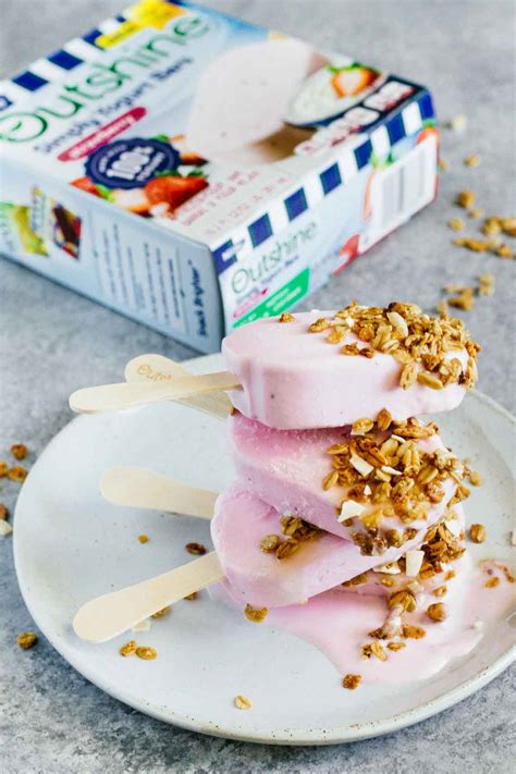 Strawberry Frozen Yogurt Bars Recipe Frozen Breakfast Strawberry