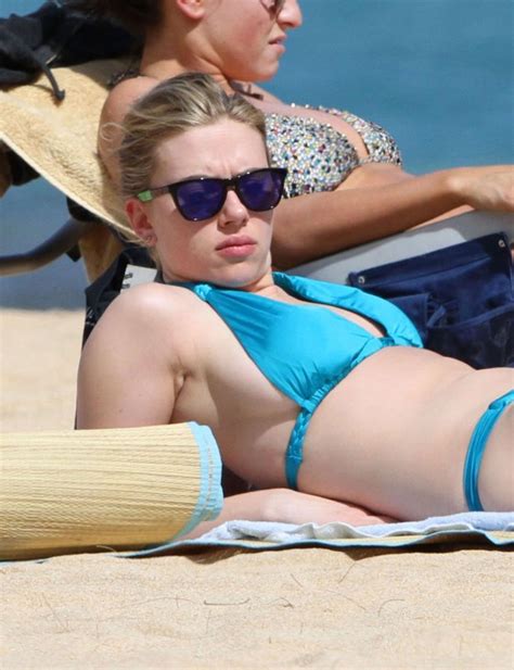 Scarlett Johansson En Bikini En Hawai My XXX Hot Girl