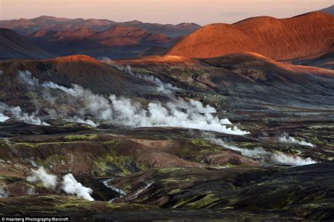 Iceland Photos Incredible Aerial Pictures Reveal The Countrys