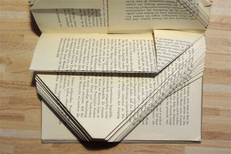 Erschwinglich bücher falten vorlagen zum ausdrucken. Steffi's Hochzeitsblog: DIY: Bücher falten