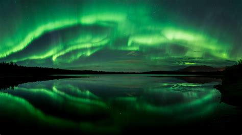 Download Lake Northern Lights Reflections Nature Alaska Wallpaper