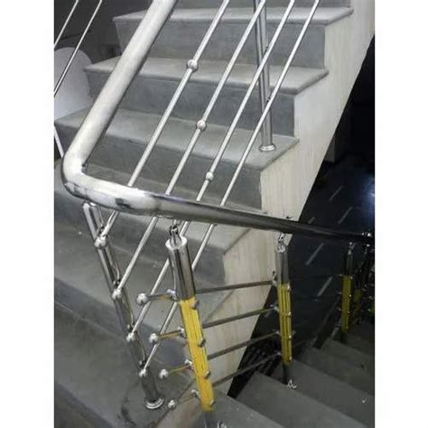 Panel Stainless Steel Pipe Railing At Rs 800square Feet In Coimbatore