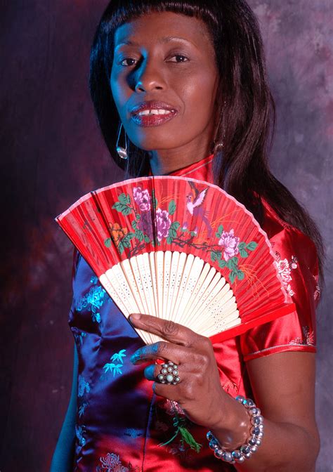 Dsc 4881v Megan Jamaican Model In Red Chinese Cheongsam Ma Flickr