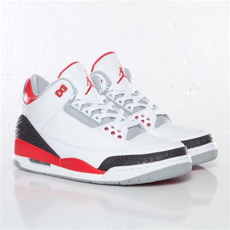 Jordan Brand Air Jordan 3 Retro 136064 120 Sneakersnstuff