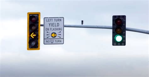 Flashing Yellow Arrow Signals Help Keep Traffic Moving City Of Roseville