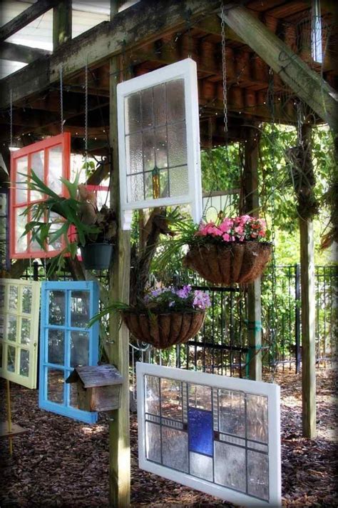 Much more than an afterthought, garden ornaments can guide how you shape and use your outdoor space, and affect how it feels when you're in it. 31 Tricky Ideas for Your Garden Decoration - 1001 Gardens