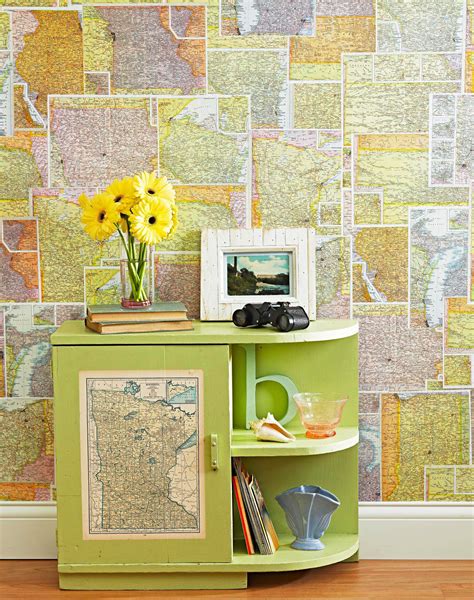 10 Ideas For Decorating With Maps Decorating With Maps Map Crafts