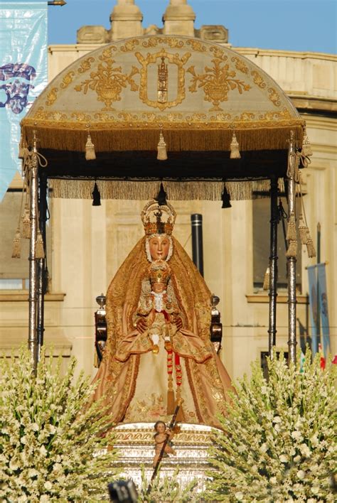 La Iglesia Digital La Virgen De Los Reyes Cumplió Con La Tradición