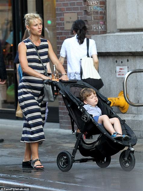 Claire Danes Strolls With Her Son In New York After Being Nominated For