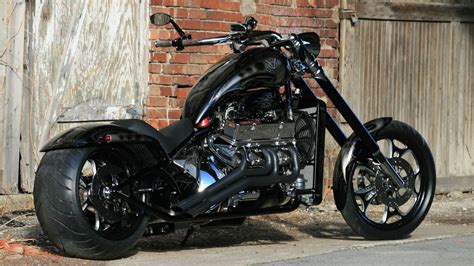 Black Custom V8 Chopper Getunte Motorräder