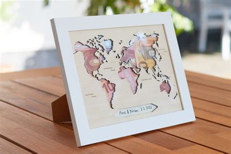 Geldgeschenk Zur Hochzeit Weltkarte Mit Bilderrahmen Geldgeschenk
