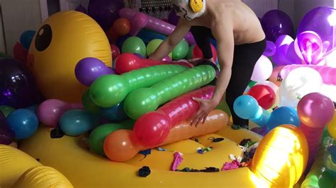 Balloon Popping Party Und Dann Youtube