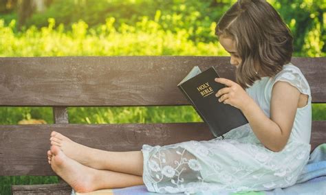 Why You Should Encourage Children To Grow Their Faith The Kjv Store