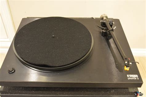 Rega Planar 3 Turntable With Rb300 Tonearm And Linn K9 Cartridge Photo