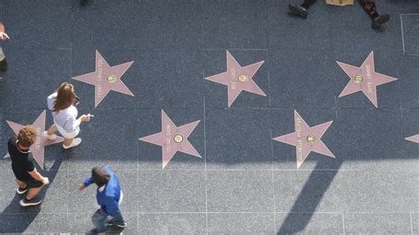 Hollywood Walk Of Fame Los Angeles Alla Scoperta Dei Nomi