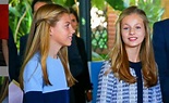 La princesa Leonor y la infanta Sofía eligen la moda española luciendo ...