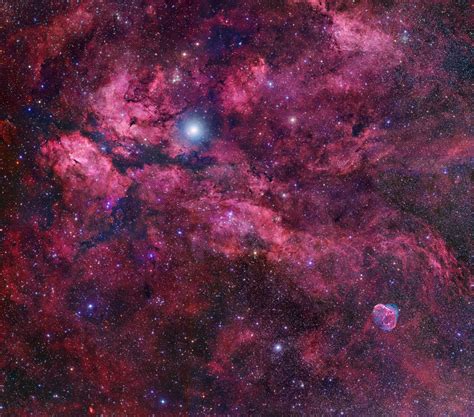 Apod 2017 March 22 Central Cygnus Skyscape