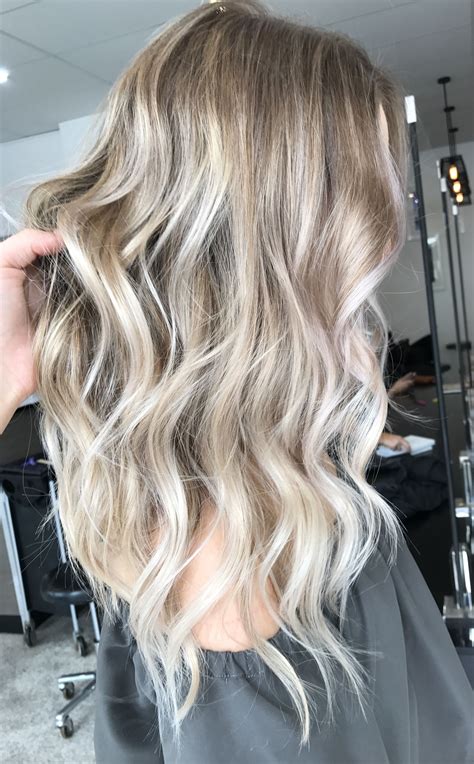 Instagram Kaitlinjadehairartistry Hair ️ Lived In Hair Colour Blonde