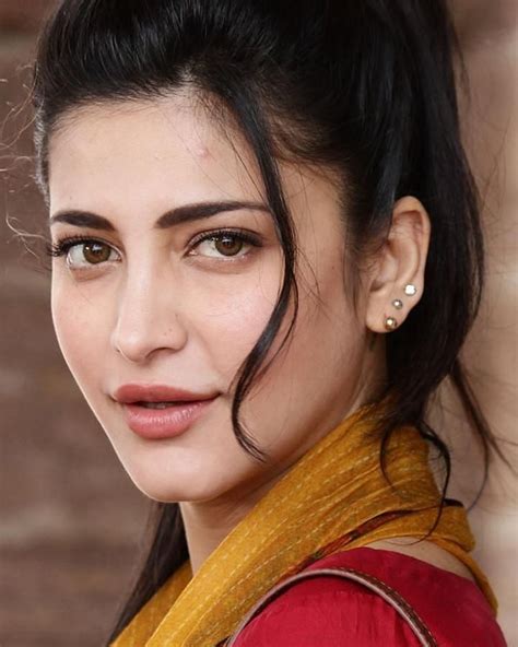 Sweet Facing Shruti Hasan Most Beautiful Indian Actress Beautiful Girl Indian Shruti Hassan