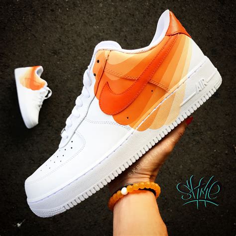 Shme Customs Creates Her Own Rendition Of The Solar Eclipse With This