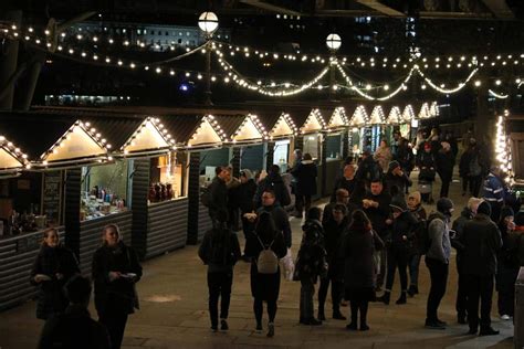 christmas in london cruises markets and festivals with viscount cruises