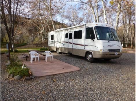 Con el objetivo de ofrecer un calzado de gran confort, diseño y calidad para nuestros clientes, buscamos la excelencia en la calidad de nuestros productos, ofreciendo una gran variedad de las mejores marcas. Georgie Boy Pursuit 3512 rvs for sale