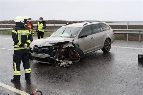 Einsatz 01 2022 Verkehrsunfall B50 Neu FFW Longkamp