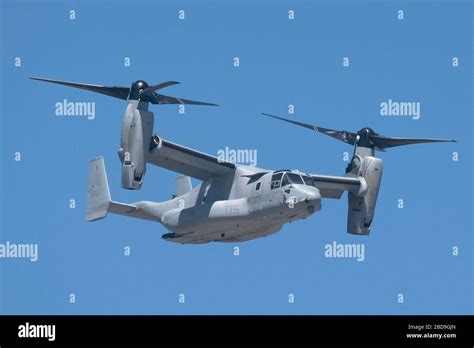 Boeing V 22 Osprey Tilt Rotor Aircraft For The Us Marines Against A