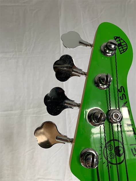 Fleabass Flea Bass Model 32 Greenpink Punk Bass Reverb