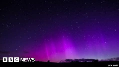 Northern Lights Photographed Over South Wales Bbc News