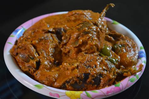 Stuffed Brinjal Eggplant Curry Badanekai Ennegai Recipe Delishably