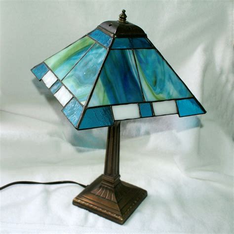 Commissioned Prairie Style Stained Glass Lamp L Mpara De Vidrio