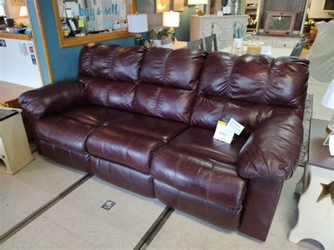 Deep Burgundy Double Reclining Sofa Roth And Brader Furniture