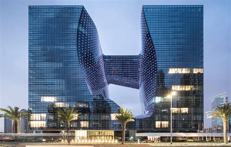 Dubai Le Seul Hôtel Entièrement Dessiné Par Zaha Hadid Ouvre Ses