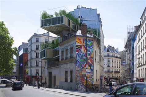 Parasite Houses Of Paris Rooftop Prefabs Cling To Buildings Urbanist