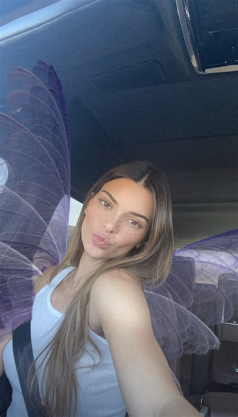 Kendall Jenner Took A Selfie To Prove How Long Her Hairs Grown Allure