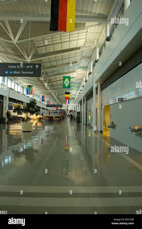 Dulles International Airport Hi Res Stock Photography And Images Alamy