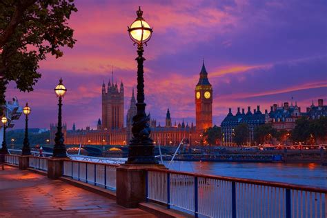 Premium Photo London Sunset Skyline Bigben And Thames