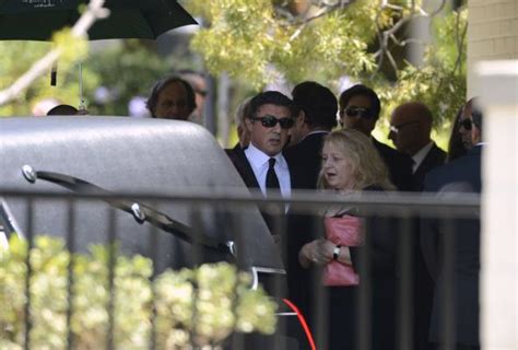 Farándula Divertida Realizan Funeral Del Hijo De Sylvester Stallone