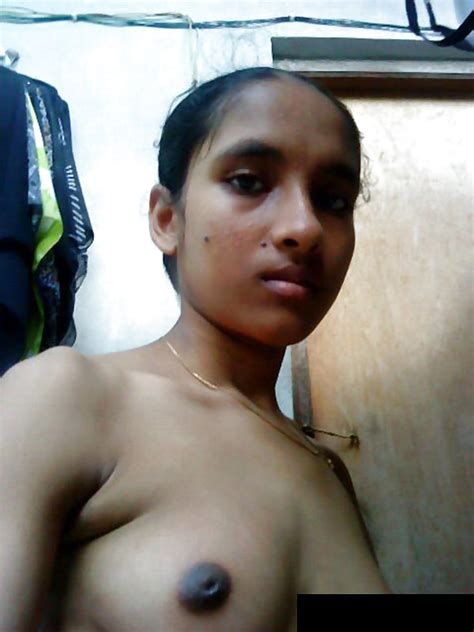 19yrs Indian Village Girls Sexy Tits Boobs 10 Pics