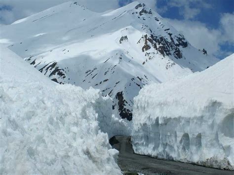 Rohtang Pass Manali Rohtang Pass Images Best Time To Visit