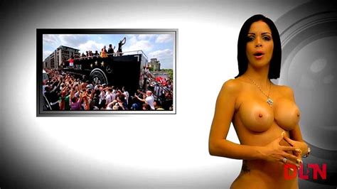 Watch Desnudando La Noticia Abril Naked News Desnudando La The