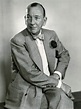 Noël Coward: an entertainer abroad