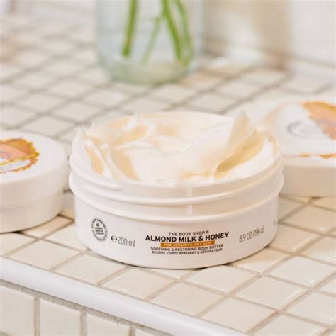 The Body Shop Almond Milk And Honey Body Butter Shajgoj