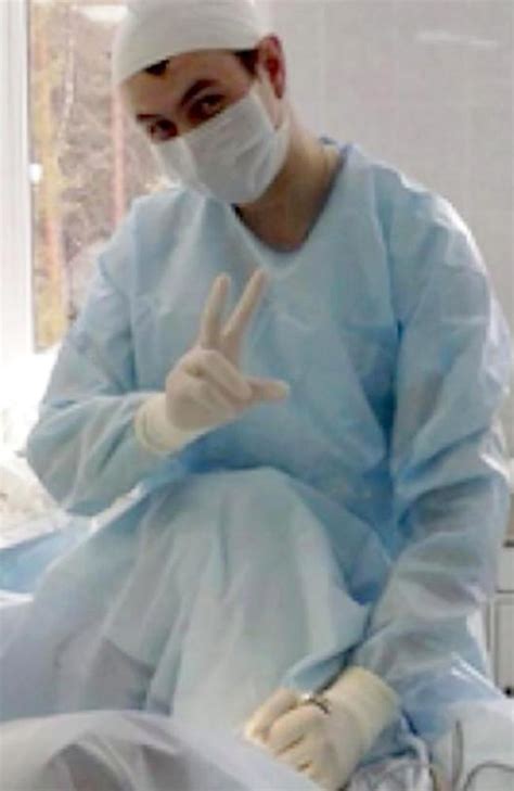 Russian Nurses Make Fun Of Dying Patients In Selfie Craze Au