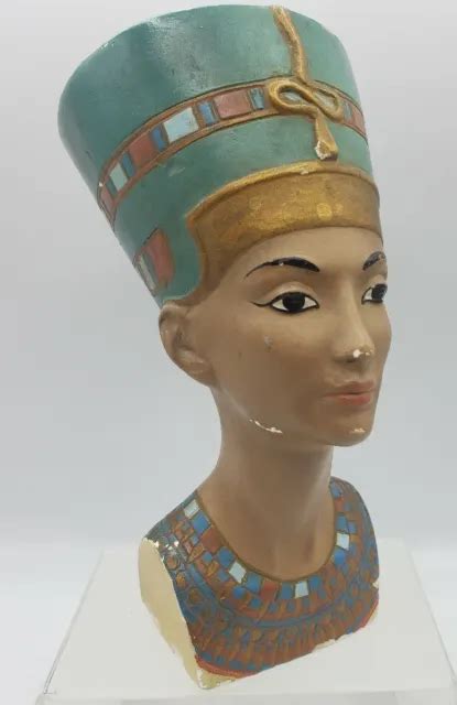 Vintage Egyptian Queen Nefertiti Bust Statue Figure Chalkware Plaster