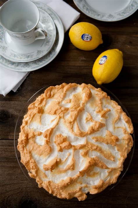 Cook over medium heat, stirring constantly with a wire whisk, until mixture comes to a boil. lemon meringue pie paula deen